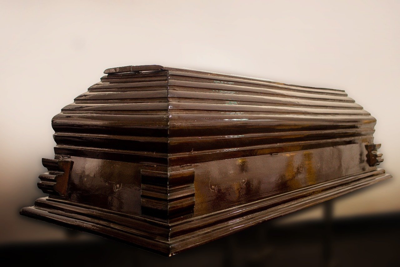 Comprehensive funeral service setup